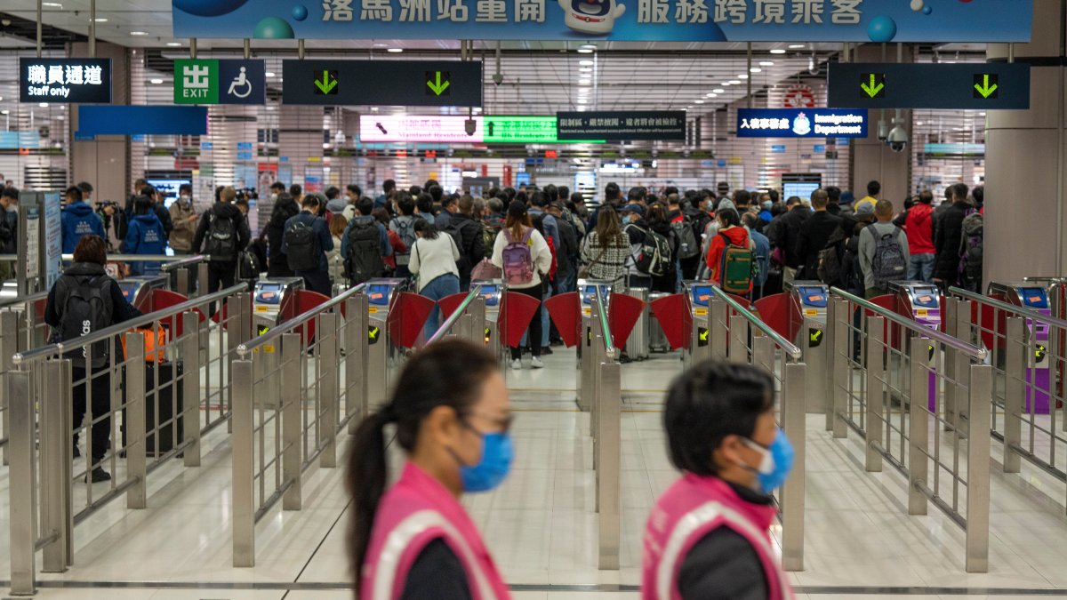 Travelers Rush to China as Border Restrictions are Eased – NBC10 Philadelphia - Vimarsana News