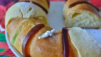 General view of traditional rosca de reyes or King Cake