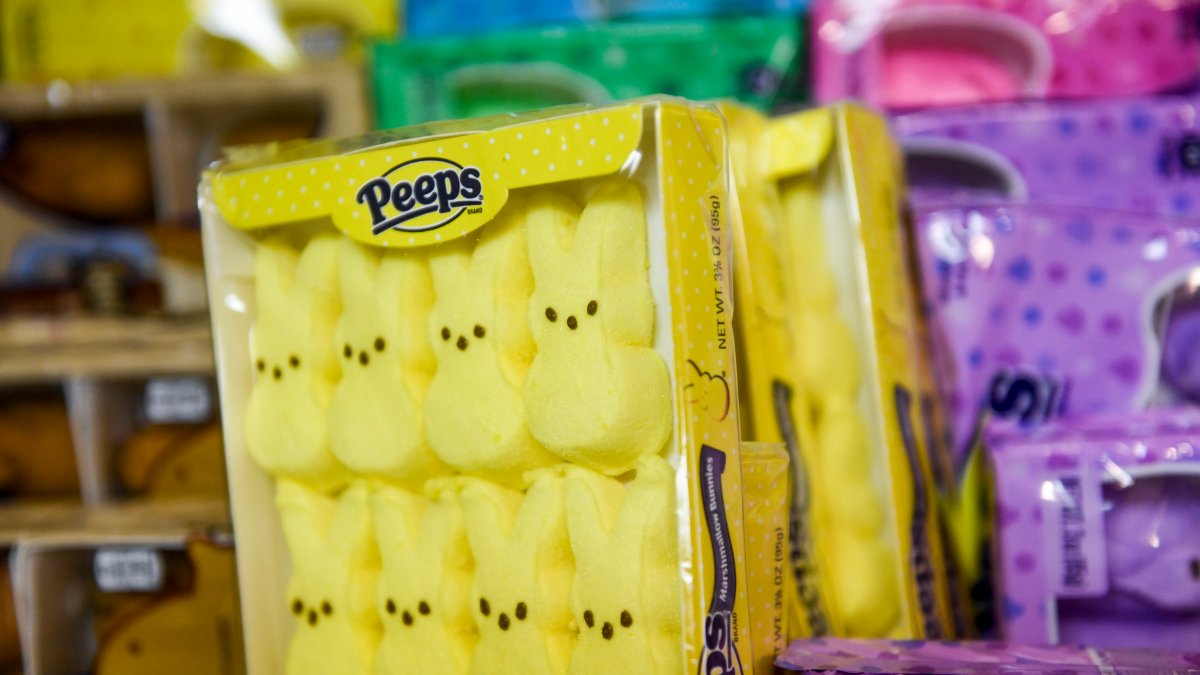 'Father of Peeps' Marshmallow Candies Bob Born Dies at 98 – NBC10 Philadelphia - Vimarsana News