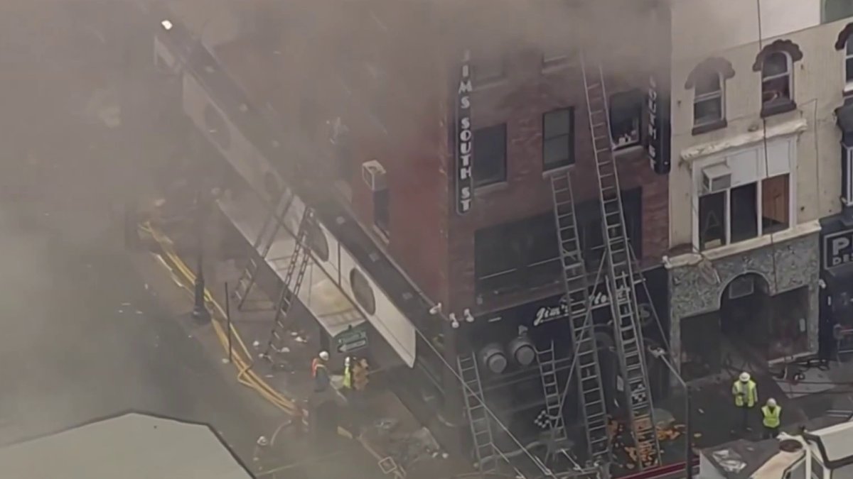 Fire Damaged Jim S Steaks Plans Labor Day Reopening On South Street