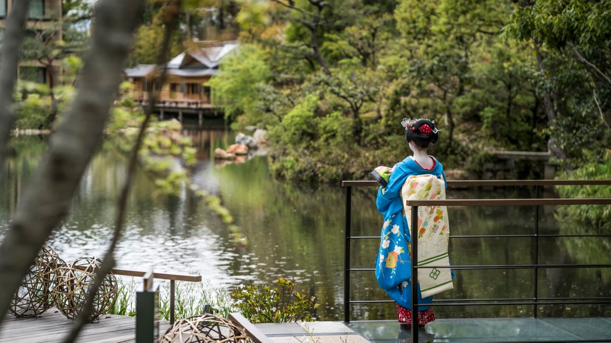 The Next 'White Lotus' Is Expected to Be Filmed in One of These Locations in Asia – NBC10 Philadelphia - Vimarsana News