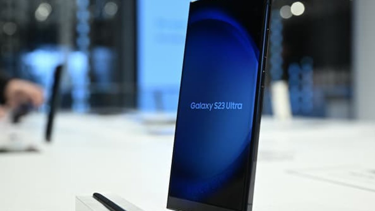 Samsung Says S23 Smartphone Sales Ahead of S22 With Most People Buying the Priciest 'Ultra' Model – NBC10 Philadelphia - Vimarsana News