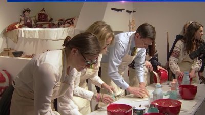 Manor College Holds Bread Baking Ceremony in Honor of Ukraine