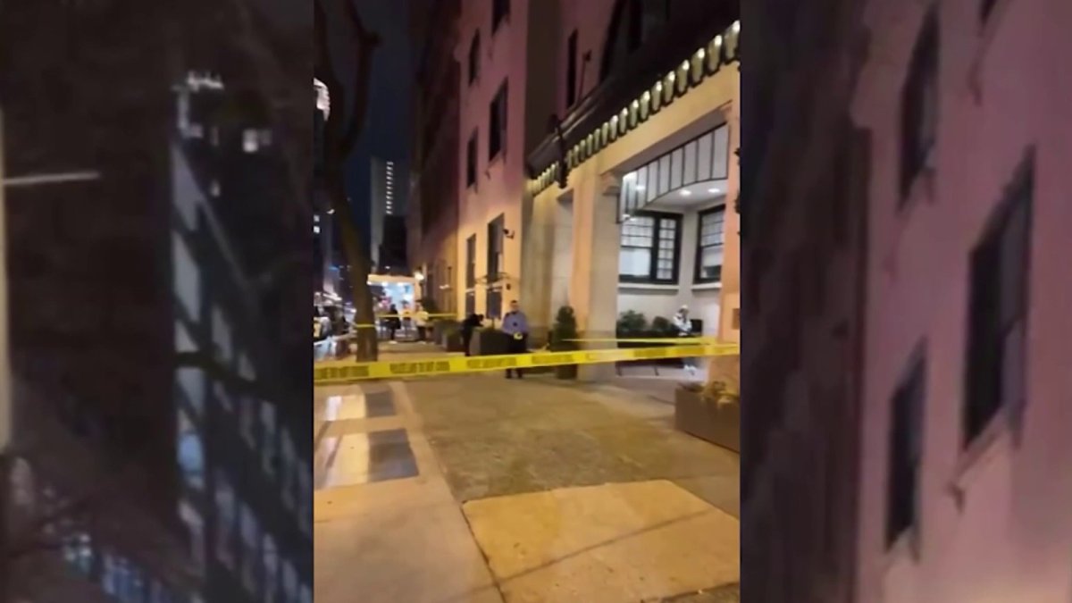 No Charges For FBI Agent Who Shot, Killed Dog on Center City Street(00)