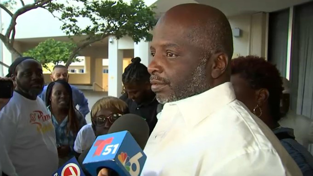 Man Serving 400-Year Sentence For 1988 Robbery Exonerated After 34 ...