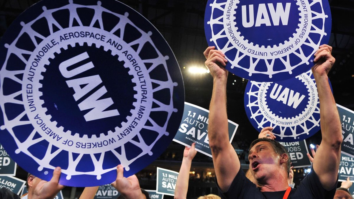 Historic UAW Election Picks Reform Leader Who Vows More Aggressive Approach to Auto Negotiations - Vimarsana News