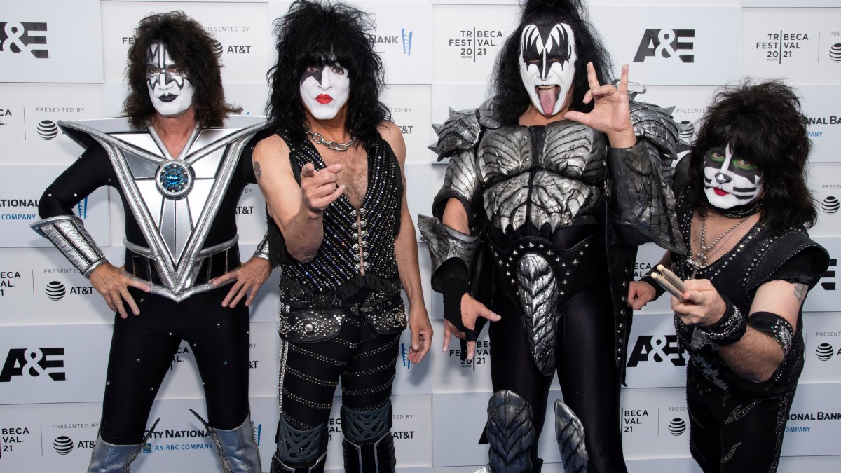 Kiss sells catalog, brand name and IP to Pophouse Entertainment Group – NBC10 Philadelphia - Vimarsana News