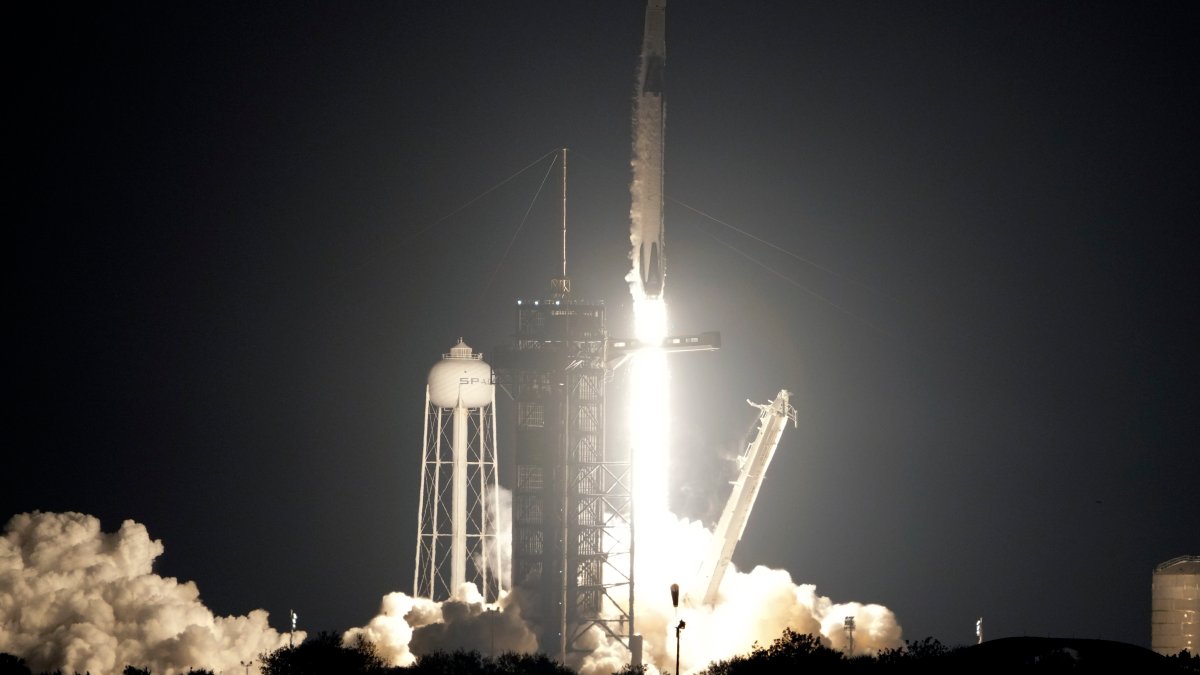 تطلق سبيس إكس المهمة التاسعة إلى محطة الفضاء الدولية – إن بي سي 10 فيلادلفيا