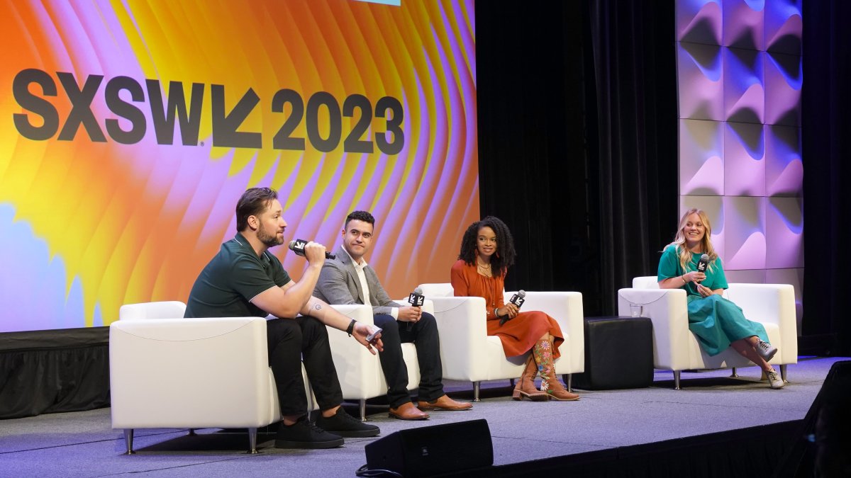 How 2 Gen Z Climate Leaders Turn Their Eco-Anxiety Into Action: 'This Isn't a Fad. This Is the Future' – NBC10 Philadelphia - Vimarsana News