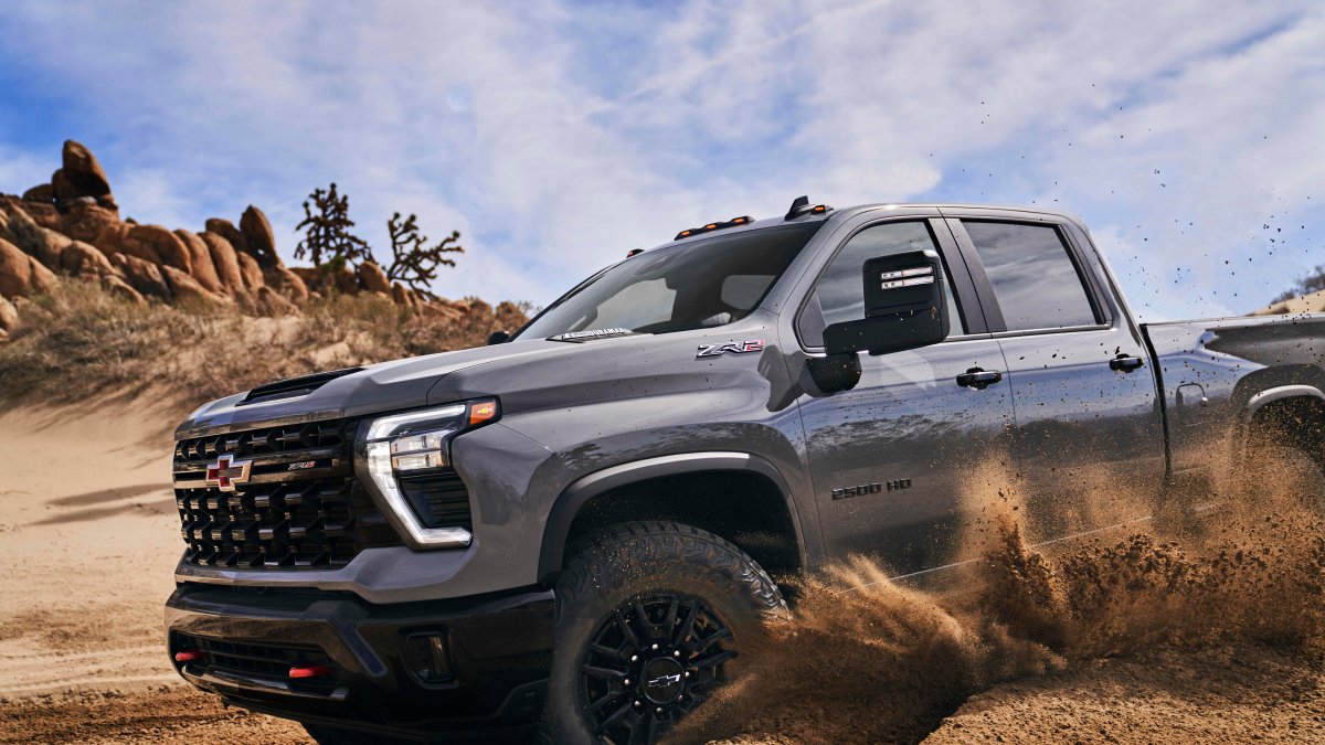 GM Expands High-End Chevy Silverado HD Lineup With New ZR2 Off-Road Model - Vimarsana News