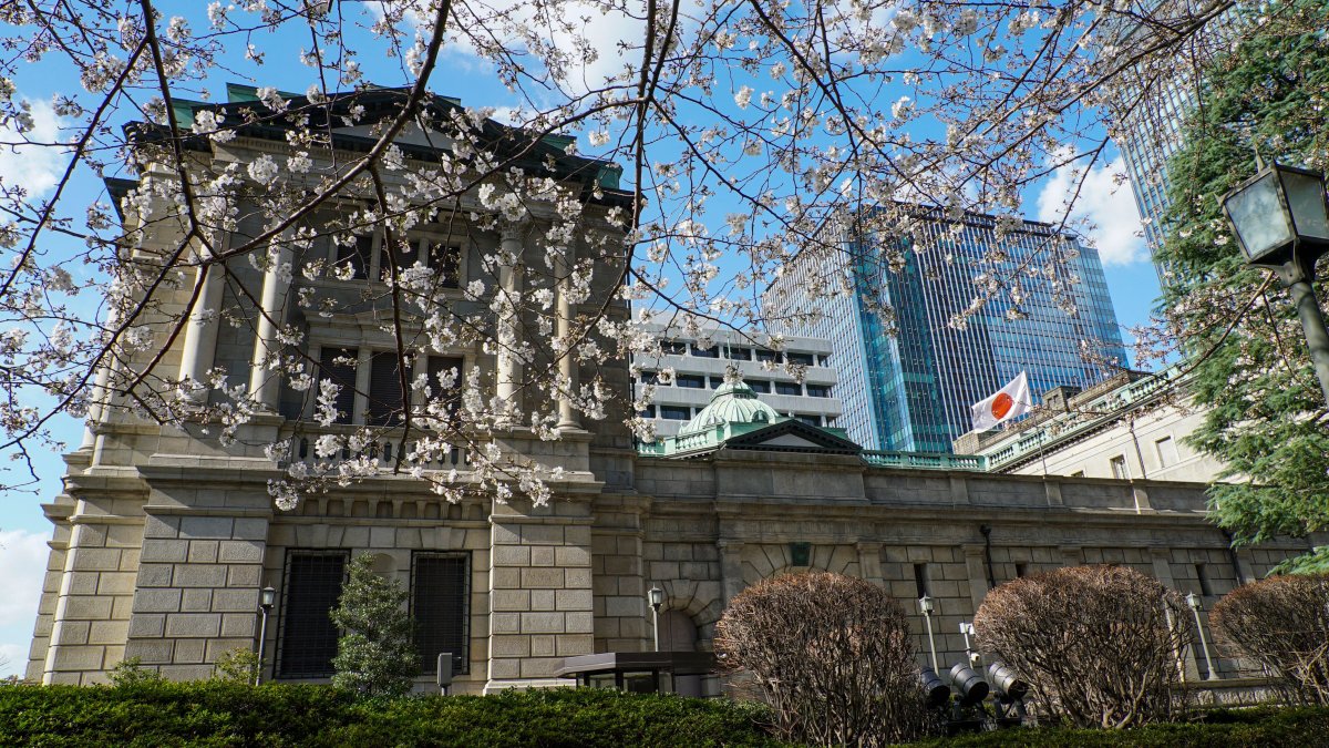Bank of Japan Sticks to Negative Rates While Announcing Policy Review - Vimarsana News
