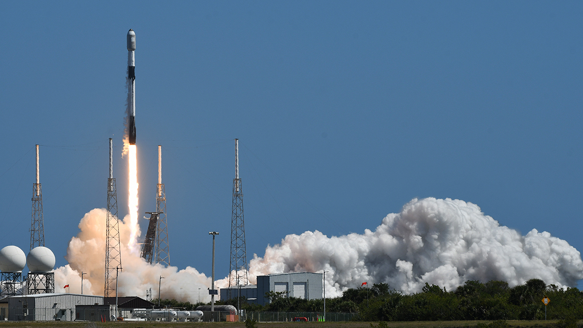 Spacex Launches Falcon 9 Rocket Carrying 2 Communications Satellites