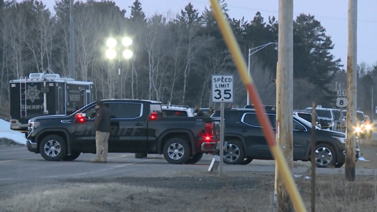 2 Wisconsin Police Officers Killed in Shooting During Traffic Stop in ...