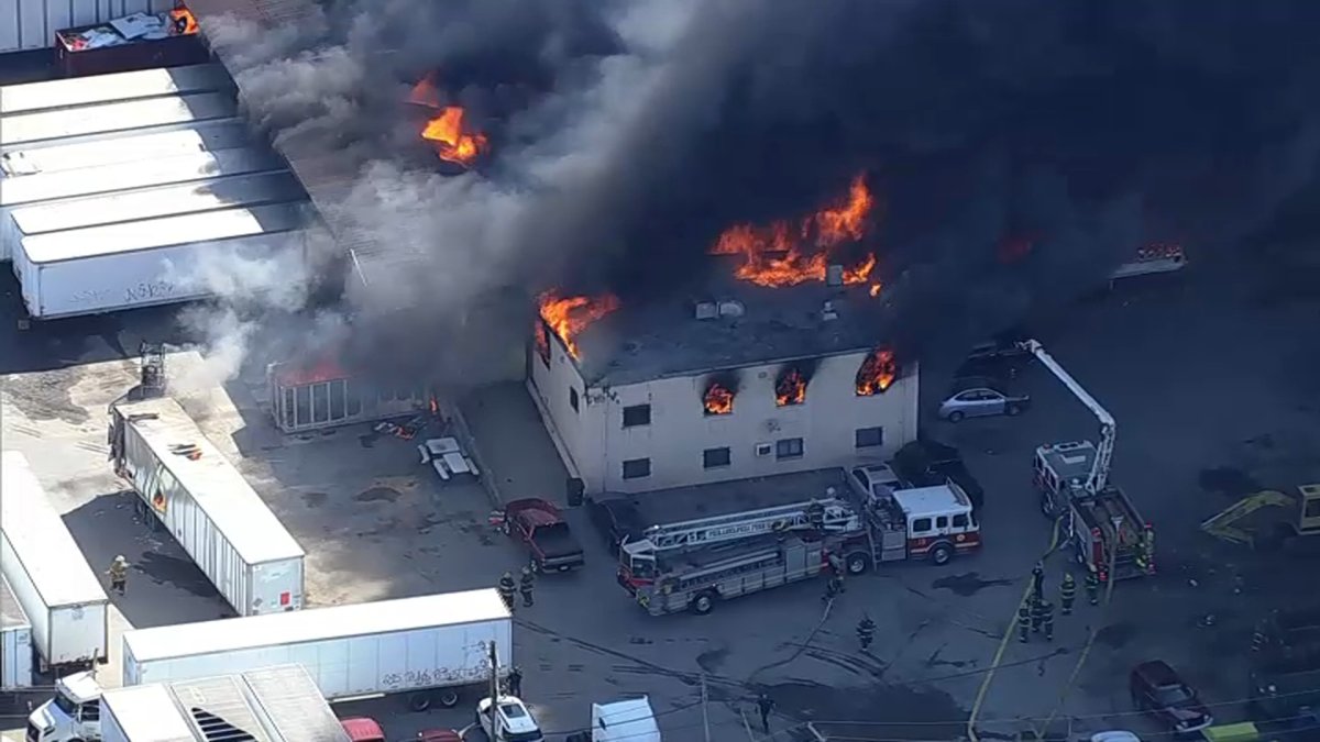 Shelter in Place Lifted as Philadelphia 3-Alarm Warehouse Fire Reportedly Under Control - Vimarsana News