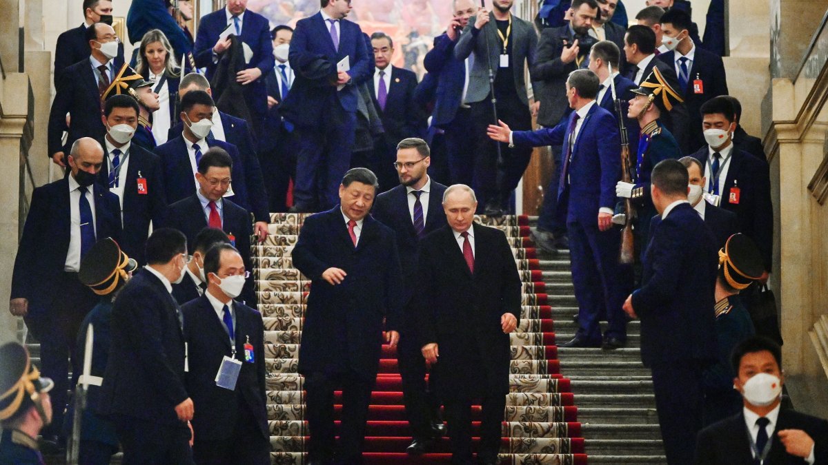 China Walks a Tightrope, Searching for a Ukraine Peace Deal That Doesn't Defeat Its Ally Russia - Vimarsana News