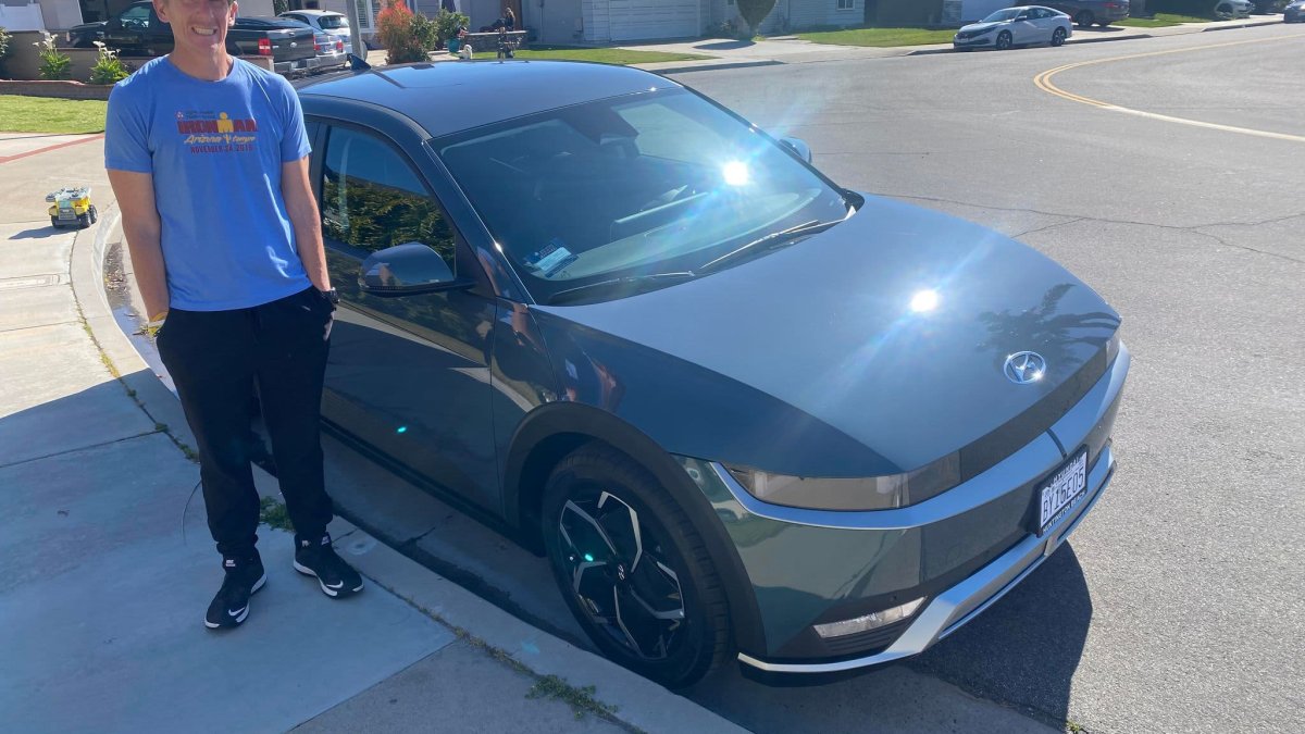 Automakers Find a Tax Credit Loophole to Increase EV Leasing and Boost Sales - Vimarsana News