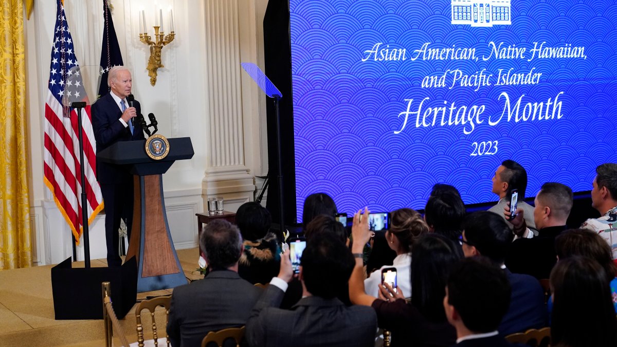 Biden Calls for 'Fair Deal' for Striking Hollywood Writers – NBC10 Philadelphia - Vimarsana News