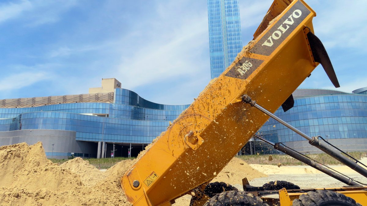 Named After the Ocean, Atlantic City Casino Can't Live Without a Beach, So It's Rebuilding One - Vimarsana News