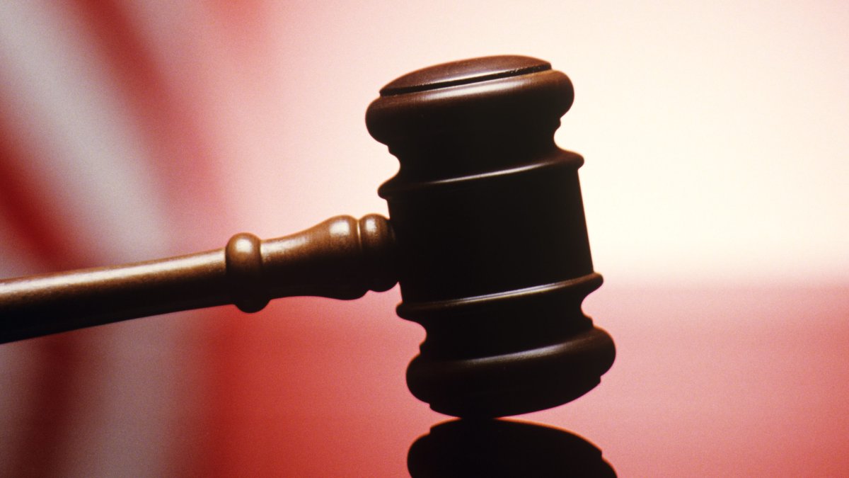 Philly man pleads guilty to stealing women's nude photos, posting them online