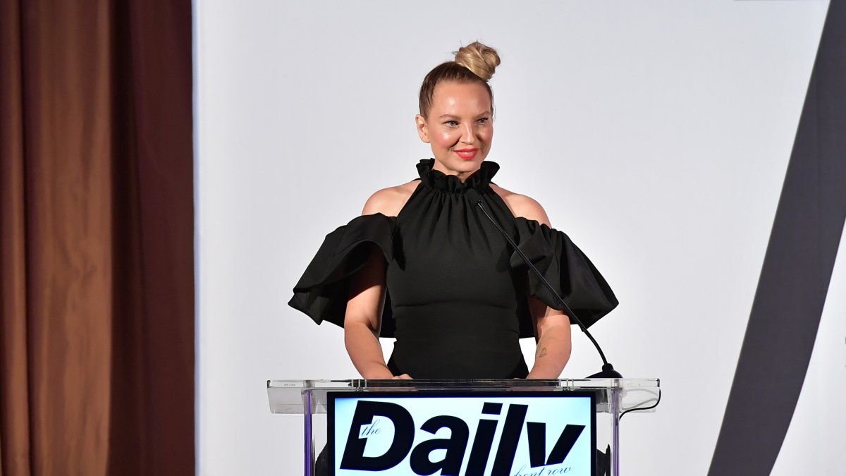 Sia Shares She's on the Autism Spectrum – NBC10 Philadelphia - Vimarsana News