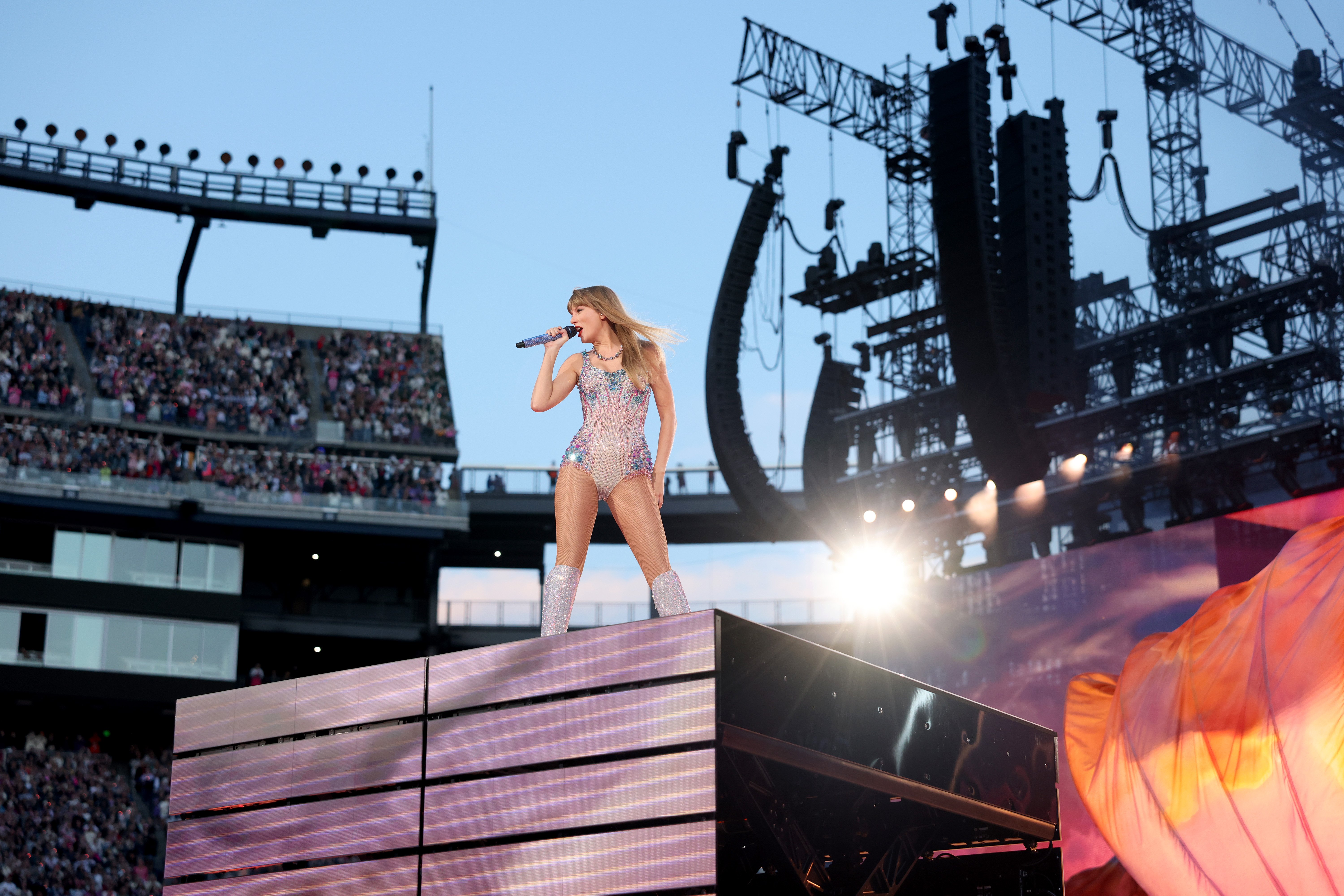 Taylor Swift at MetLife Stadium: What to Know Before You Go – NBC10 Philadelphia - Vimarsana News