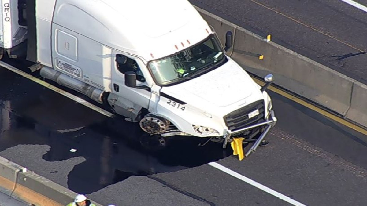 Truck Crashes, Spills Fuel on Pennsylvania Turnpike. Traffic Backs Up ...