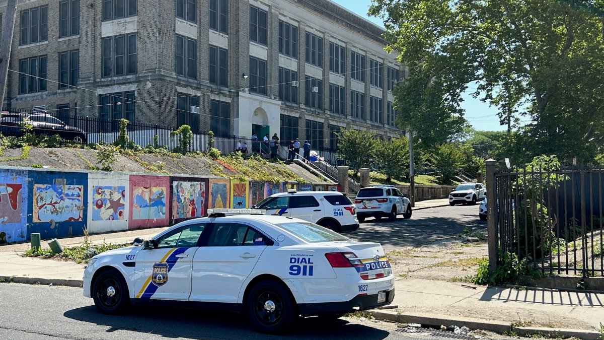1 Injured in Stabbing Outside School in West Philly – NBC10 Philadelphia