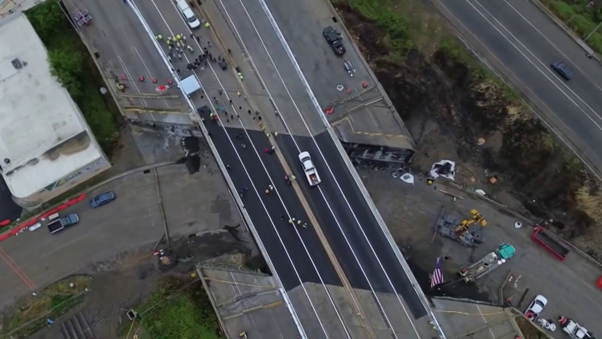 Philly's mascots helped reopen I-95. Yes, our city is a real place