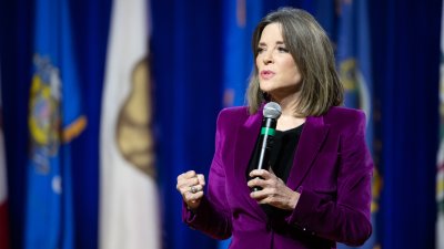 5 things to know about Marianne Williamson
