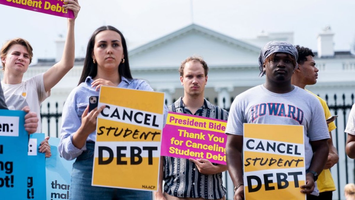 Student loan payment pause is ending. Here's everything you need to know – NBC10 Philadelphia - Vimarsana News