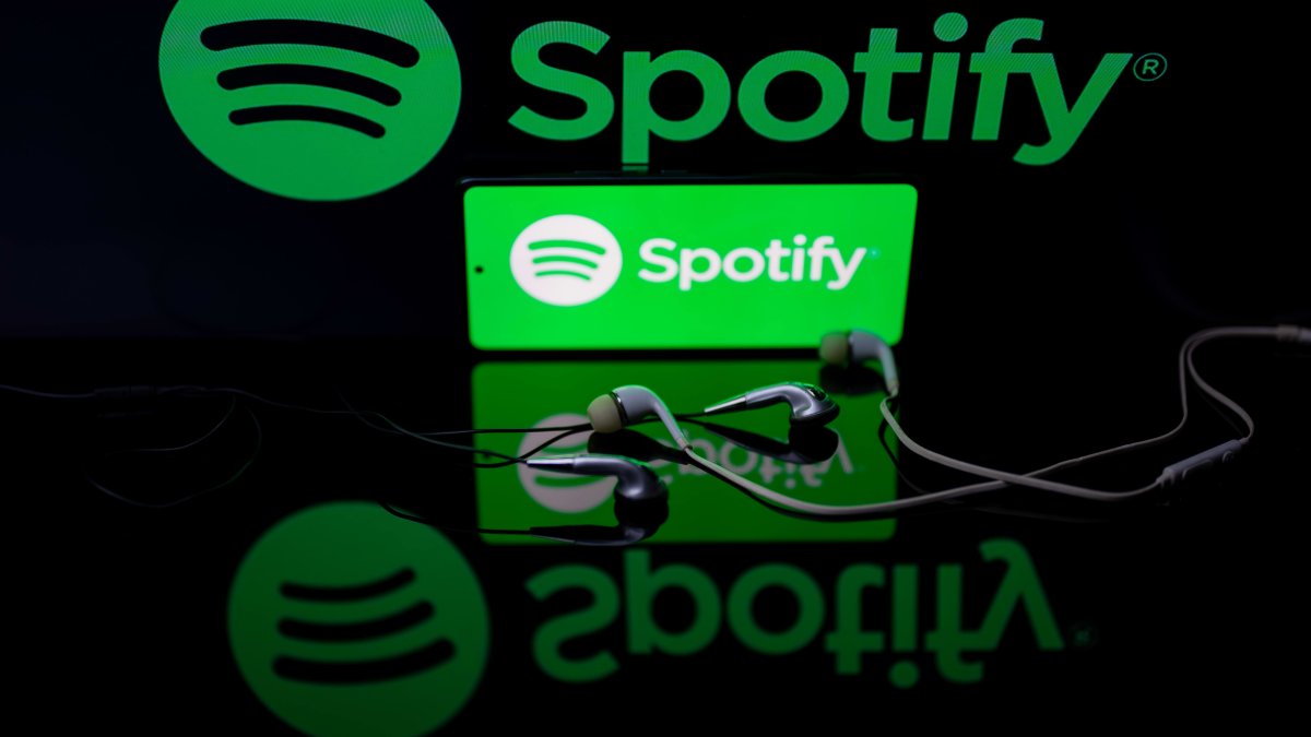 Stocks making the biggest moves midday: Spotify, RTX, General Electric and more - Vimarsana News