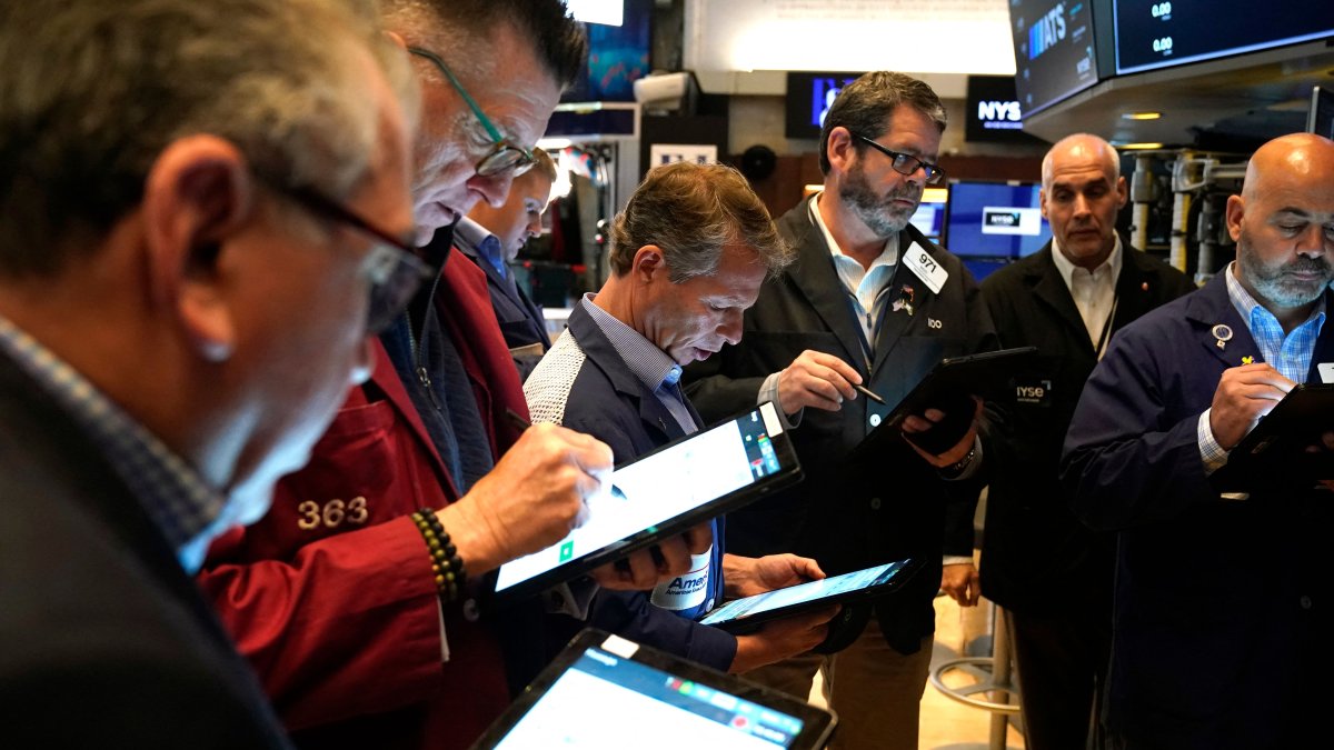 Global inflation pressures could become harder to manage – NBC10 Philadelphia - Vimarsana News