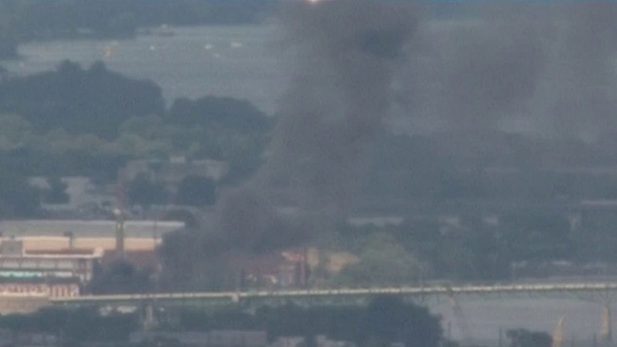 Truck fire shuts down TaconyPalmyra Bridge in Philly and NJ NBC10