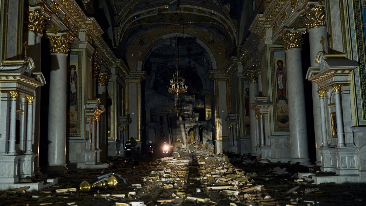 Overnight Russian strike on Ukraine's Odesa leaves one dead, dozens hurt – NBC10 Philadelphia - Vimarsana News