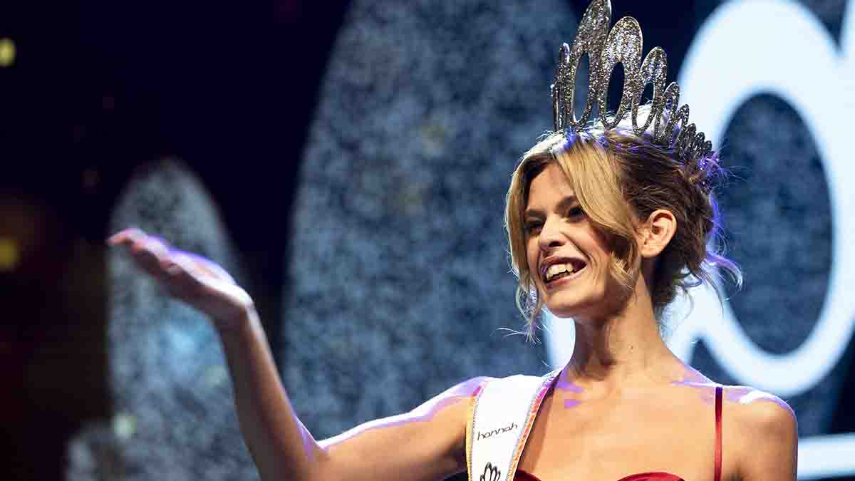 Transgender vrouw Ricky Valerie Cooley is gekroond tot Miss Nederland en gaat strijden om de titel Miss Universe – NBC10 Philadelphia