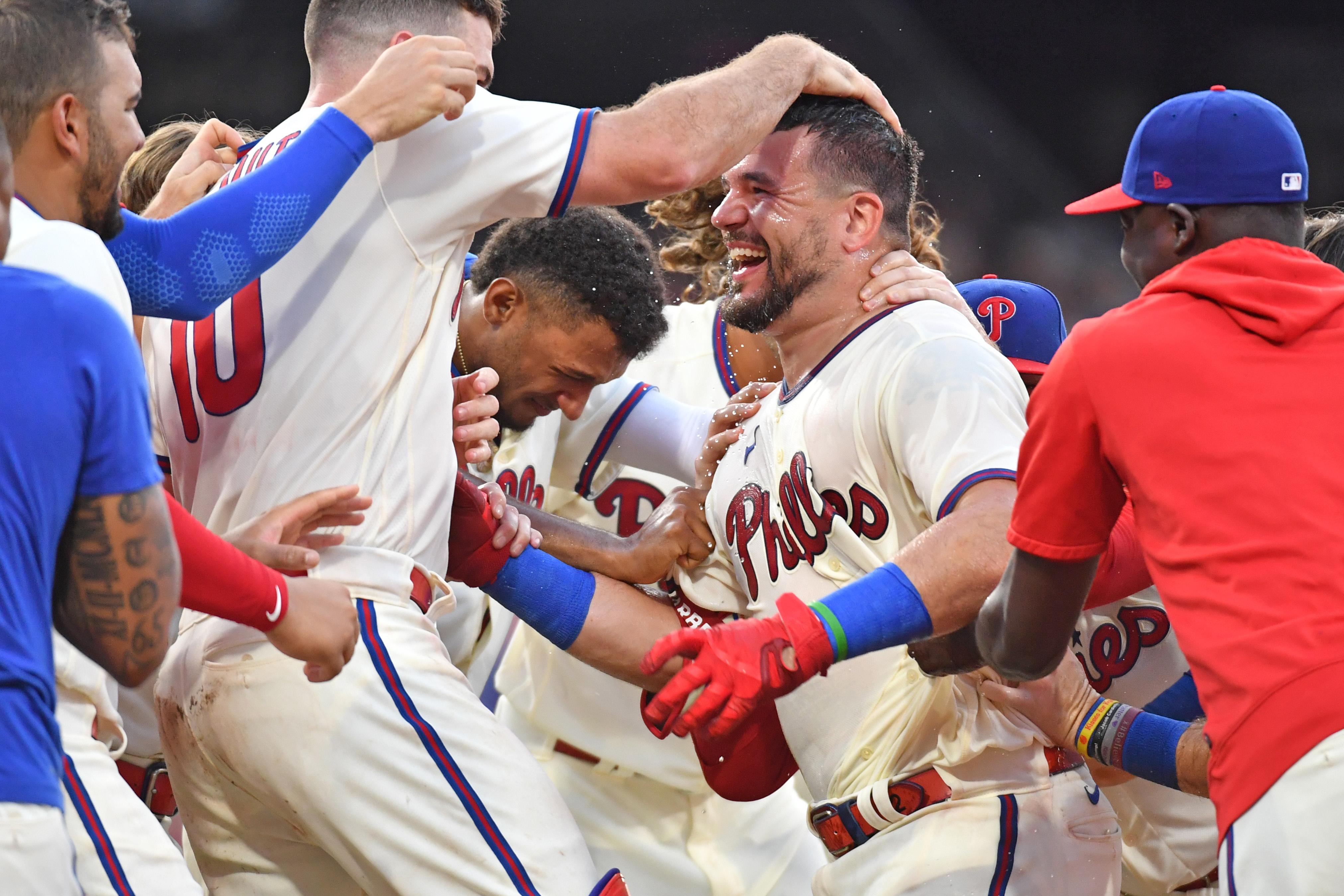 Trea Turner breaks out as Phillies rally past Royals