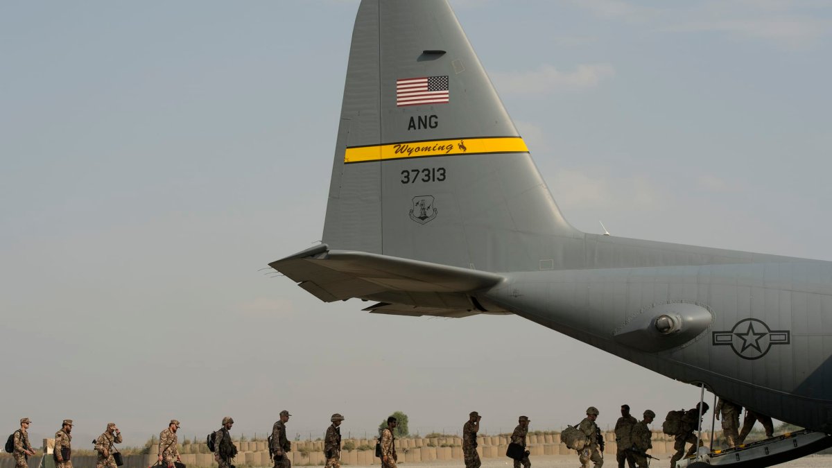 Biden says he's 'forever grateful' to forces in Afghanistan on two-year anniversary of exit – NBC10 Philadelphia - Vimarsana News