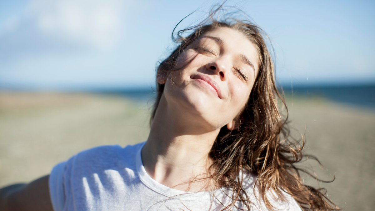 Harvard expert: Use this formula to improve your life satisfaction and your relationship with money - Vimarsana News