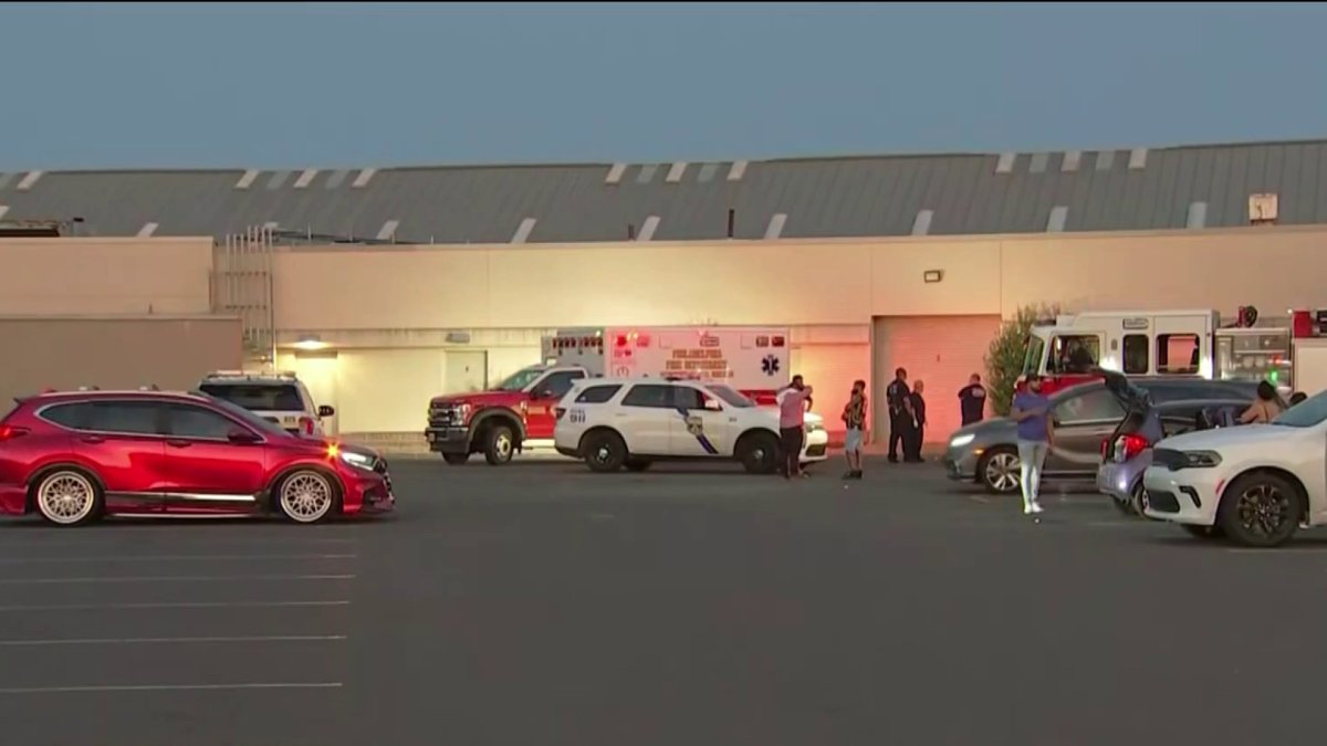 Jewelry store heist inside Philadelphia Mills Mall NBC10 Philadelphia