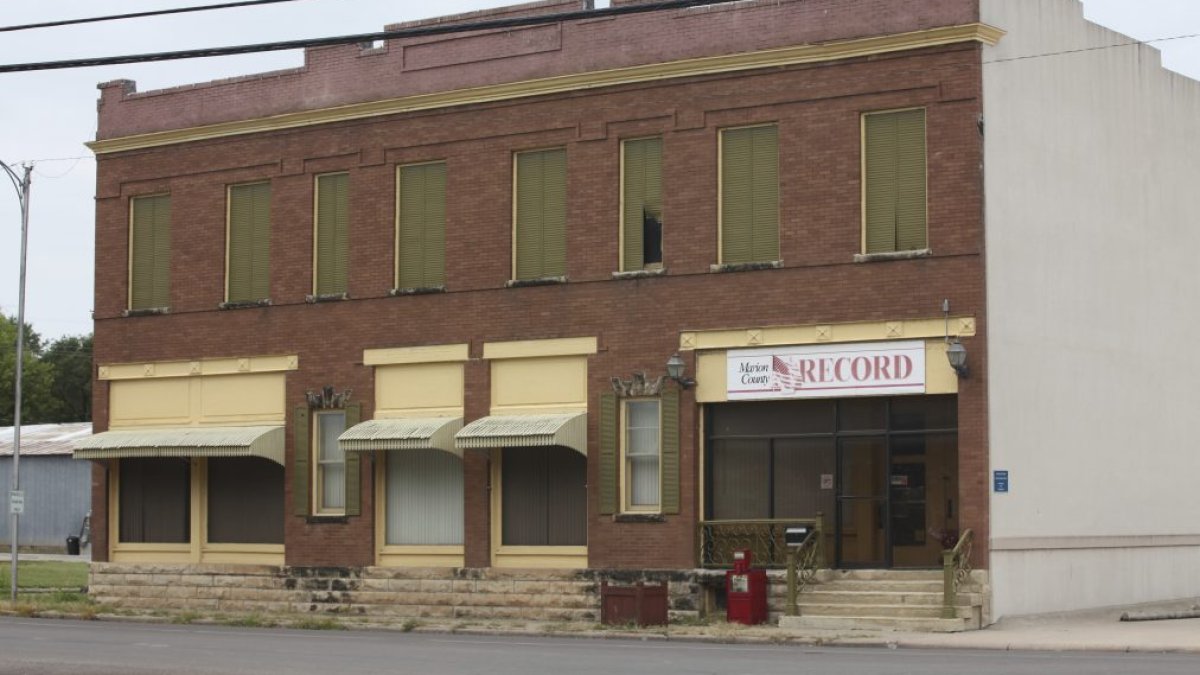 Kansas newspaper Marion County Record has office raided by police – NBC10 Philadelphia - Vimarsana News