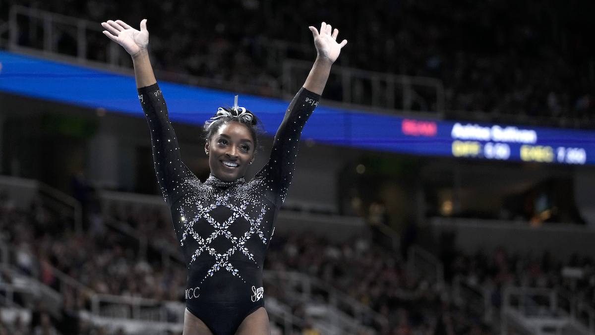 Mundial de Ginástica Artística 2023: Simone Biles executa Yurchenko Double  Pike