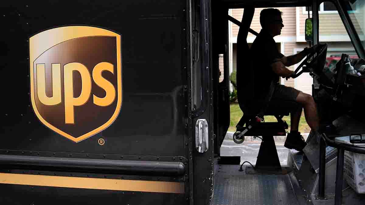 UPS workers approve new contract with hard-fought pay and safety gains – NBC10 Philadelphia - Vimarsana News