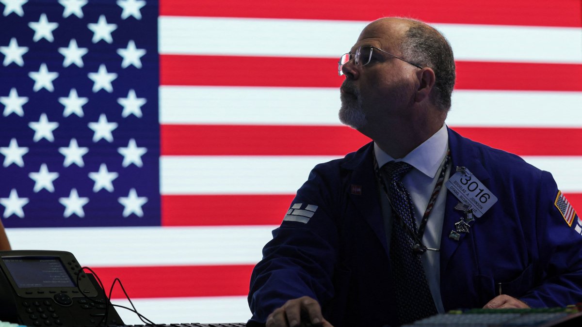 Stock futures are little changed following winning day for Wall Street: Live updates - Vimarsana News