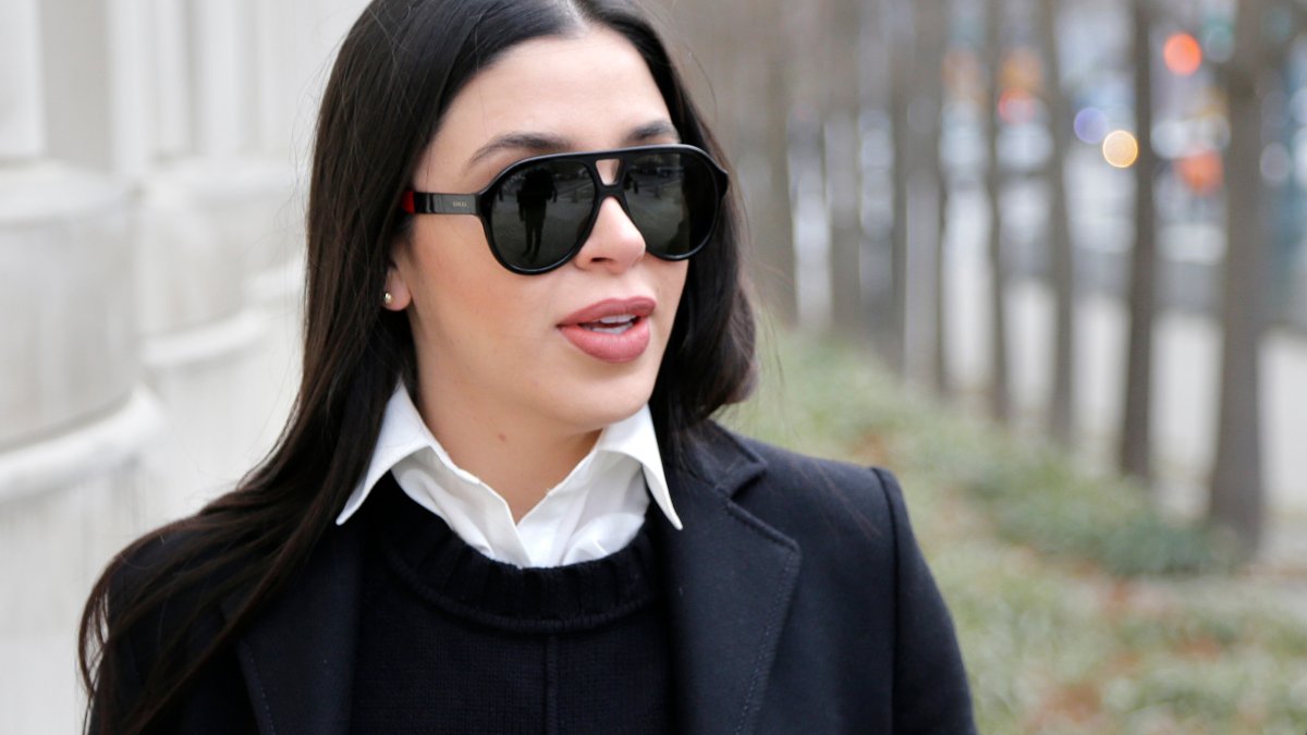 Wife of Mexican drug lord 'El Chapo' set to be released from Los Angeles prison Wednesday – NBC10 Philadelphia - Vimarsana News