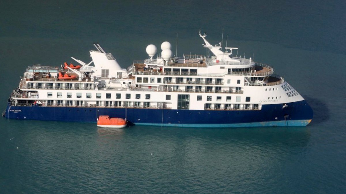Norwegian cruise ship Ocean Explorer runs aground in Greenland – NBC10 Philadelphia - Vimarsana News