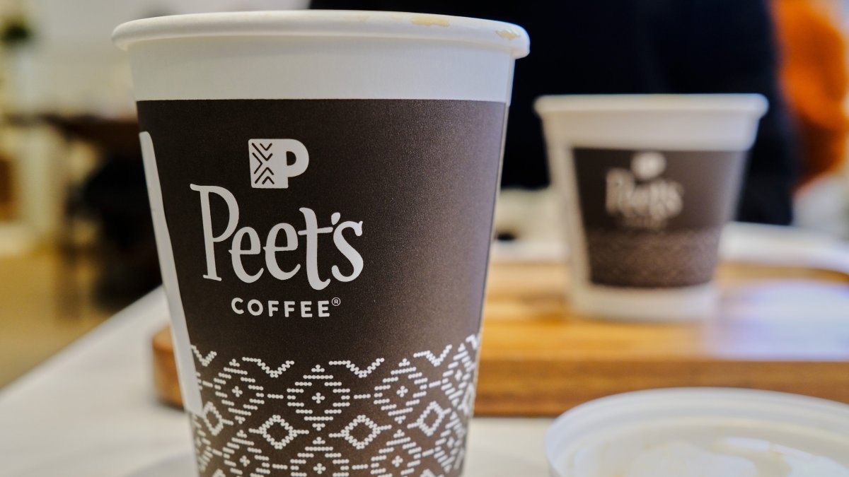 National Coffee Day: Peet's giving free drink to 'disloyal' customers – NBC10 Philadelphia - Vimarsana News