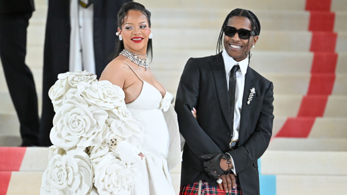 Rihanna and A$AP Rocky share first official photo of baby son Riot Rose with brother RZA – NBC10 Philadelphia - Vimarsana News