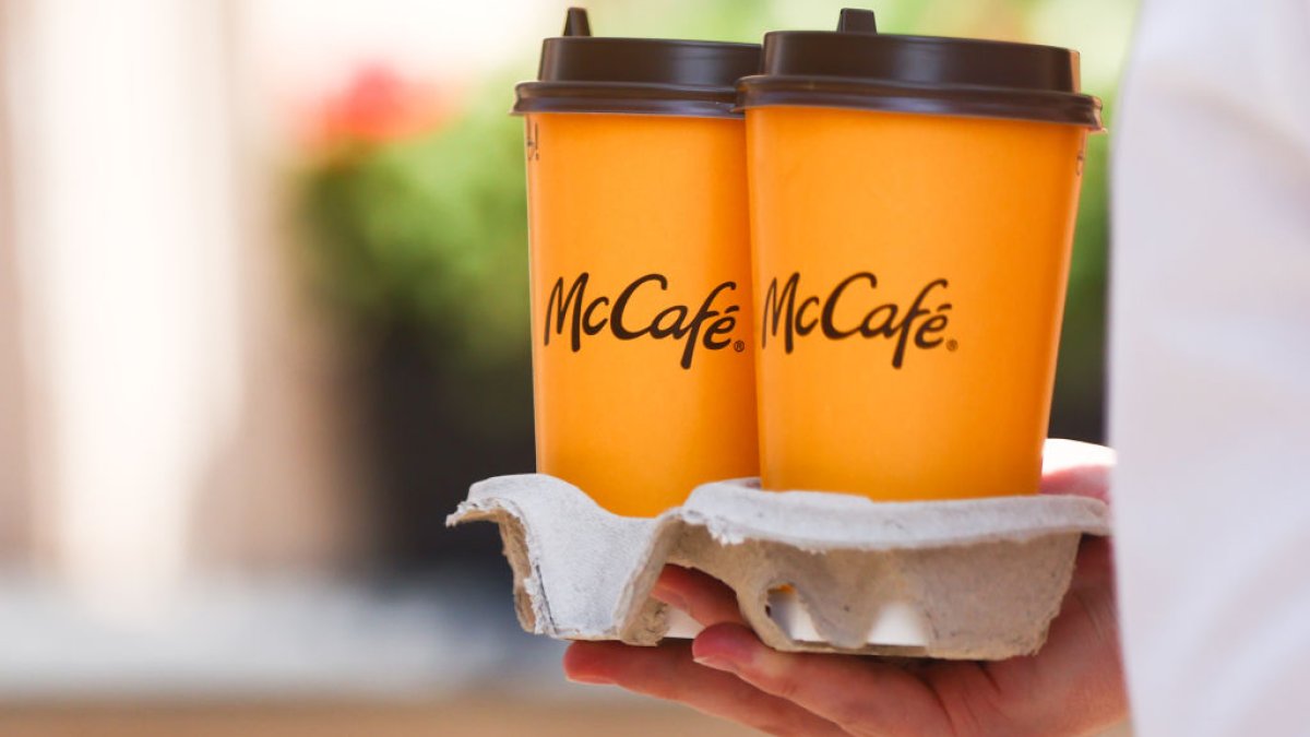 Woman sues McDonalds alleging 'severe burns' from spilled coffee – NBC10 Philadelphia - Vimarsana News
