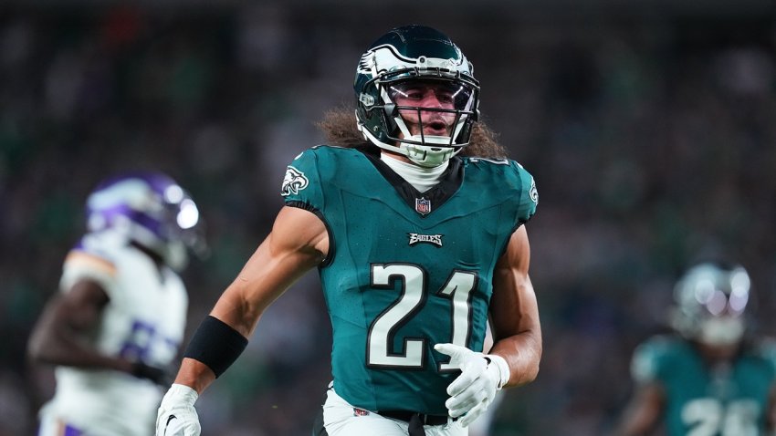 The Philadelphia Eagles' 'tush push' is becoming the NFL's most unstoppable  play – KGET 17