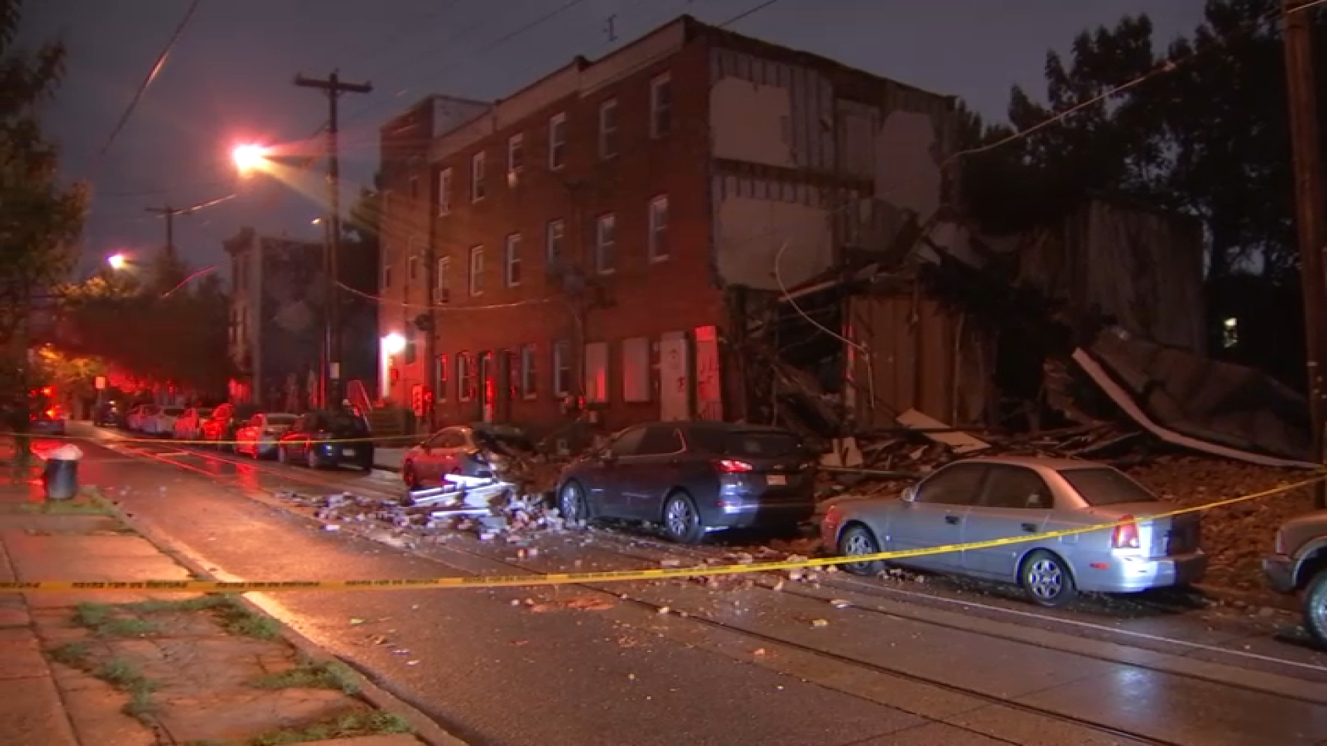 Vacant home collapses in North Philadelphia